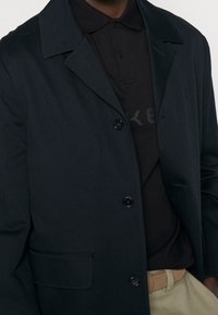 Hackett London Piké - black