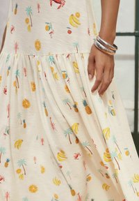 Next Maksimekko - ecru tropical print