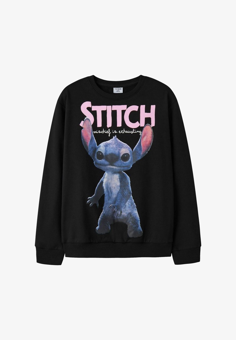 Sweat-shirt noir à manches longues avec un grand personnage Stitch et un texte rose "STITCH" ainsi qu'un texte blanc plus petit "mischief is exhausting" à l’avant.