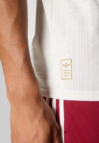 adidas Originals ARSENAL FC THIRD AUTHENTIC - Klubbklær - cloud white/team coll burgundy