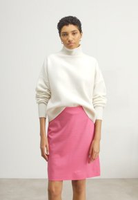 Marc Cain Minirock - super pink