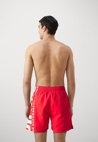 Diesel BMBX-RIO-41 - Peldēšanas šorti - red