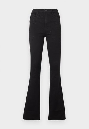 Zwarte flare jeans gemaakt van denim met een gladde textuur. Opvallend detail zijn kleine gestikte accenten aan de voorkant. Knopenluiting in de taille.