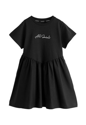 Schwarzes Kurzarmkleid mit gerafftem Rock und weißem "All Saints" Schriftzug mittig auf der Brust.