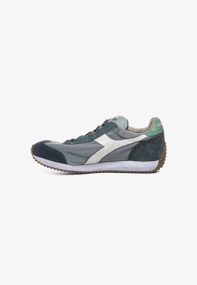 Diadora Heritage SCARPE - Sneakers basse - verde
