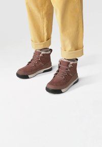 The North Face SIERRA MID LACE WP - Zimní obuv - dark beige