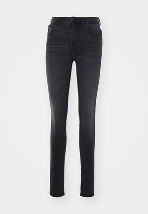 Feszes szabású fekete farmernadrág, magas derekú kivitelben, öt zsebes dizájnnal, enyhe fakulással és egyenes sziluettel.