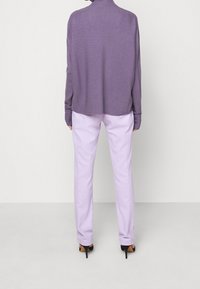 DRYKORN Strickpullover - lilac