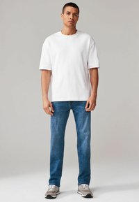 Next VINTAGE STRETCH AUTHENTIC REGULAR FIT - Traperice ravnih nogavica - blue mid
