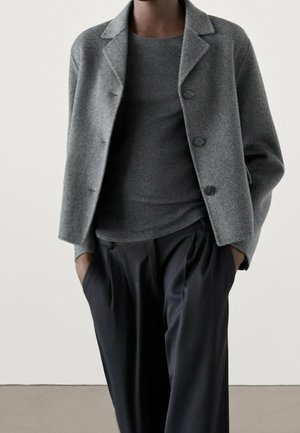 Leichte Jacke - grey