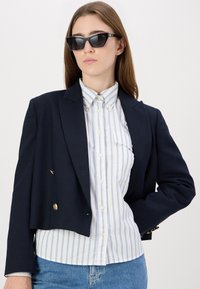 GANT Užsagstoma palaidinė - eggshell