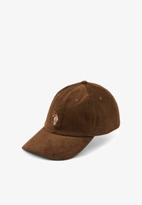 Избран, chestnut