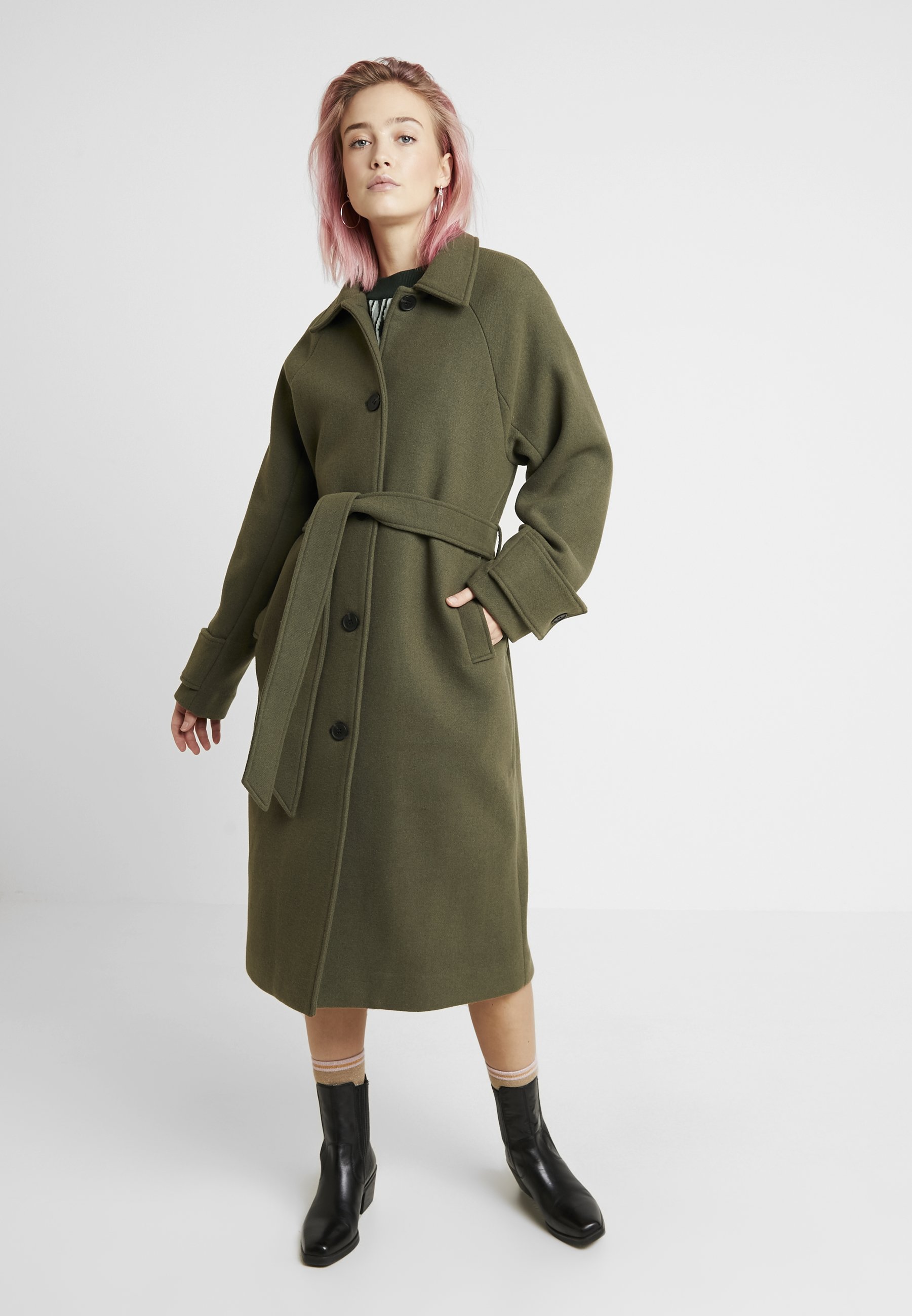Monki arelia coat Clearance