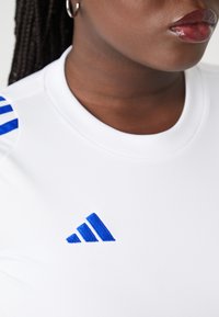 adidas Performance TIRO24 WOMEN - Sport T-shirt - white/lucid blue/app solar red