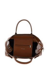 Sac à main en cuir marron avec deux anses, fermeture éclair, extérieur texturé, et une poche intérieure zippée, avec le logo de la marque sur la doublure.