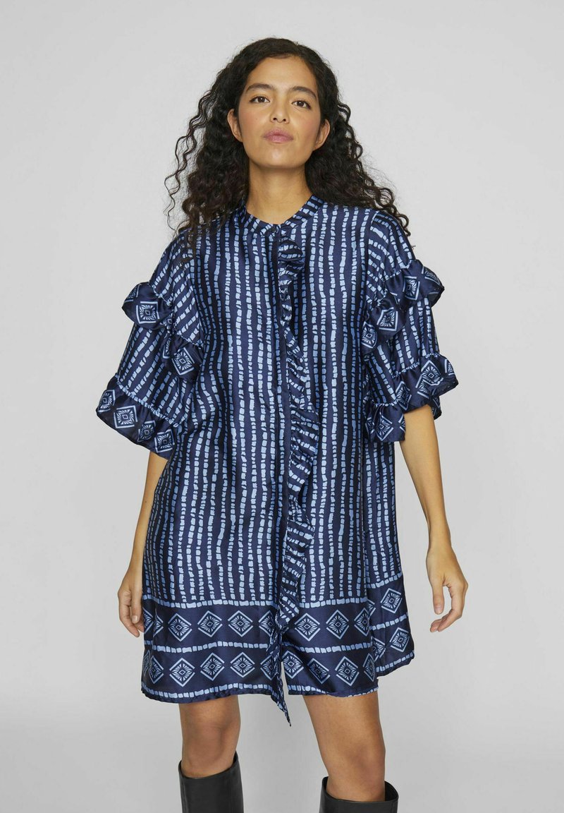 VILA KURZ KURZARM - Marškininė suknelė - navy blazer