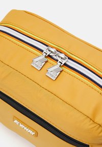 K-Way DEMU UNISEX - Vreća za pranje - yellow inca