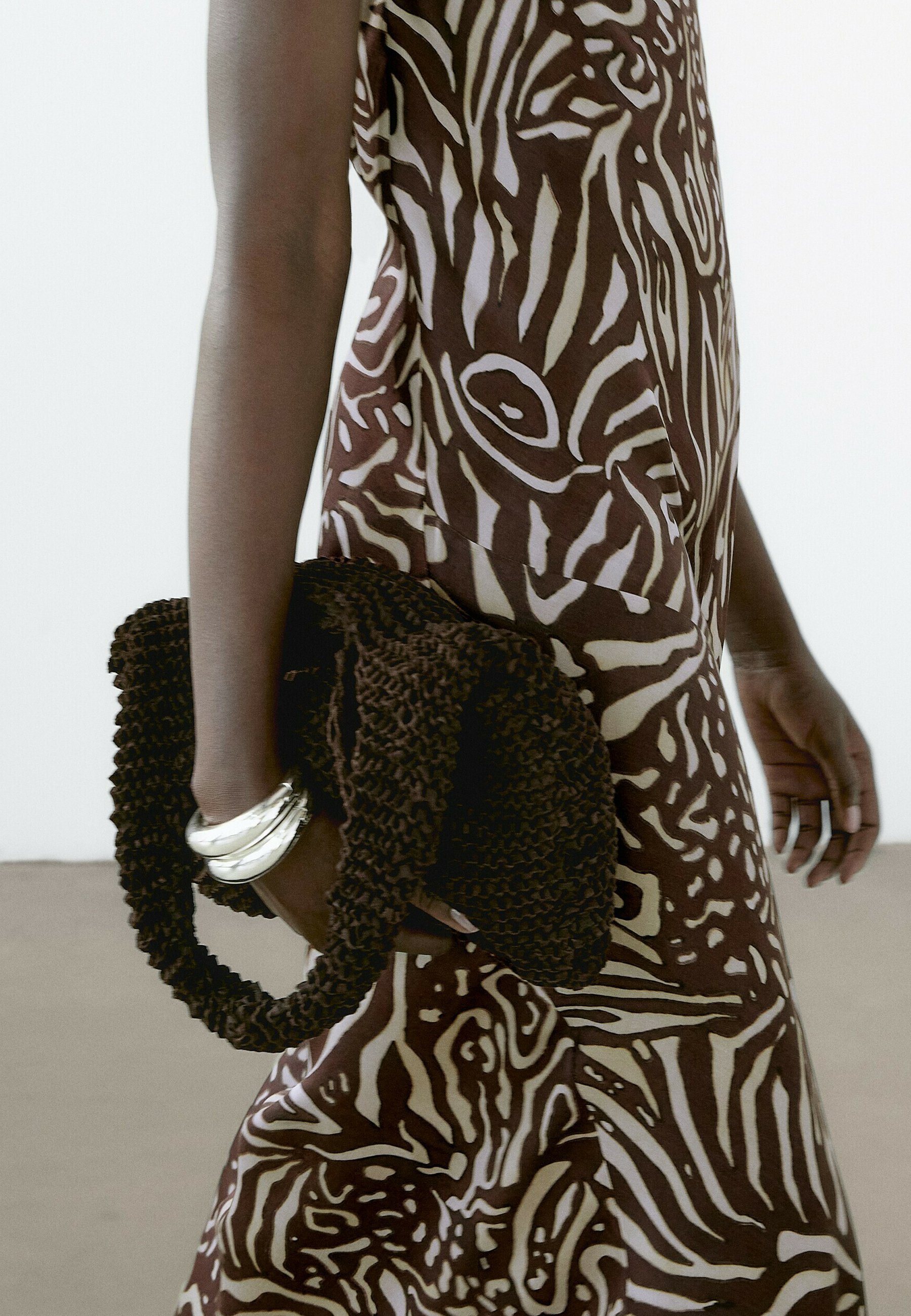 Massimo Dutti FLOWING PRINTED MIDI - Day dress - mottled