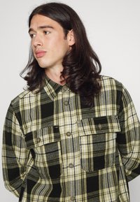 Only & Sons ONSSCOTT CHECK OVERSHIRT - Chemise - black