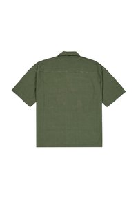 Camicia verde a maniche corte realizzata in un tessuto testurizzato, con colletto casual e un leggero motivo stampato sulla schiena.