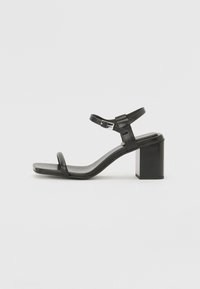 High heeled sandals - black