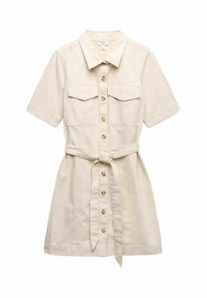 Beige jurk met korte mouwen, knopen aan de voorkant, borstzakken, kraag en een tailleceintuur.