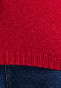 FTC Cashmere Camisola - bordeaux