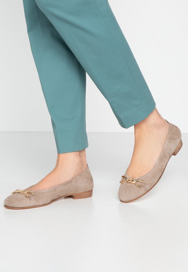 STEFY - Ballerina - taupe