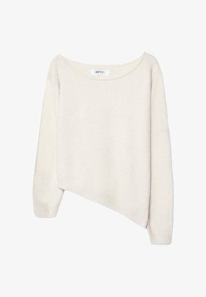 Kremowy sweter z dzianiny z długimi rękawami, szerokim dekoltem i asymetrycznym dołem opadającym z lewej na prawą stronę.