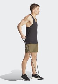 adidas Performance WORKOUT STRINGER  - Top - black