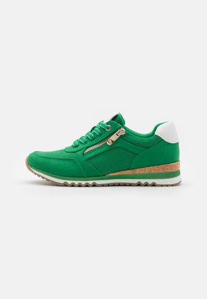 Trainers - leaf green