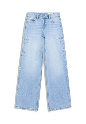 Bershka, BOYFRIEND JEANS WITH STAR PRINT - Jean boyfriend - light blue
