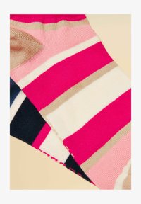 Non sélectionné, pink/blue