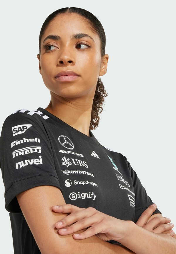 MERCEDES - AMG PETRONAS FORMULA ONE TEAM DRIVER BLACK WOMEN - Print T-shirt4