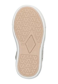 Semelle de chaussure avec une surface en caoutchouc beige présentant un motif de traction géométrique et un bord blanc. Comprend une forme de losange avec le numéro "20".