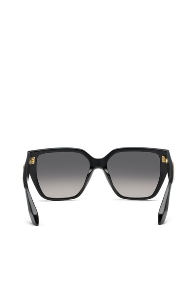 Lunettes de soleil carrées noires surdimensionnées avec verres dégradés foncés et accents dorés subtils sur les charnières, vues de face.
