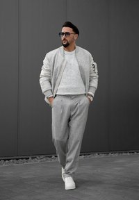 FRILIVIN Pantalon classique - gris