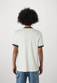 Quiksilver MERCURY RINGER TEE UNISEX - Triko s potiskem - snow white