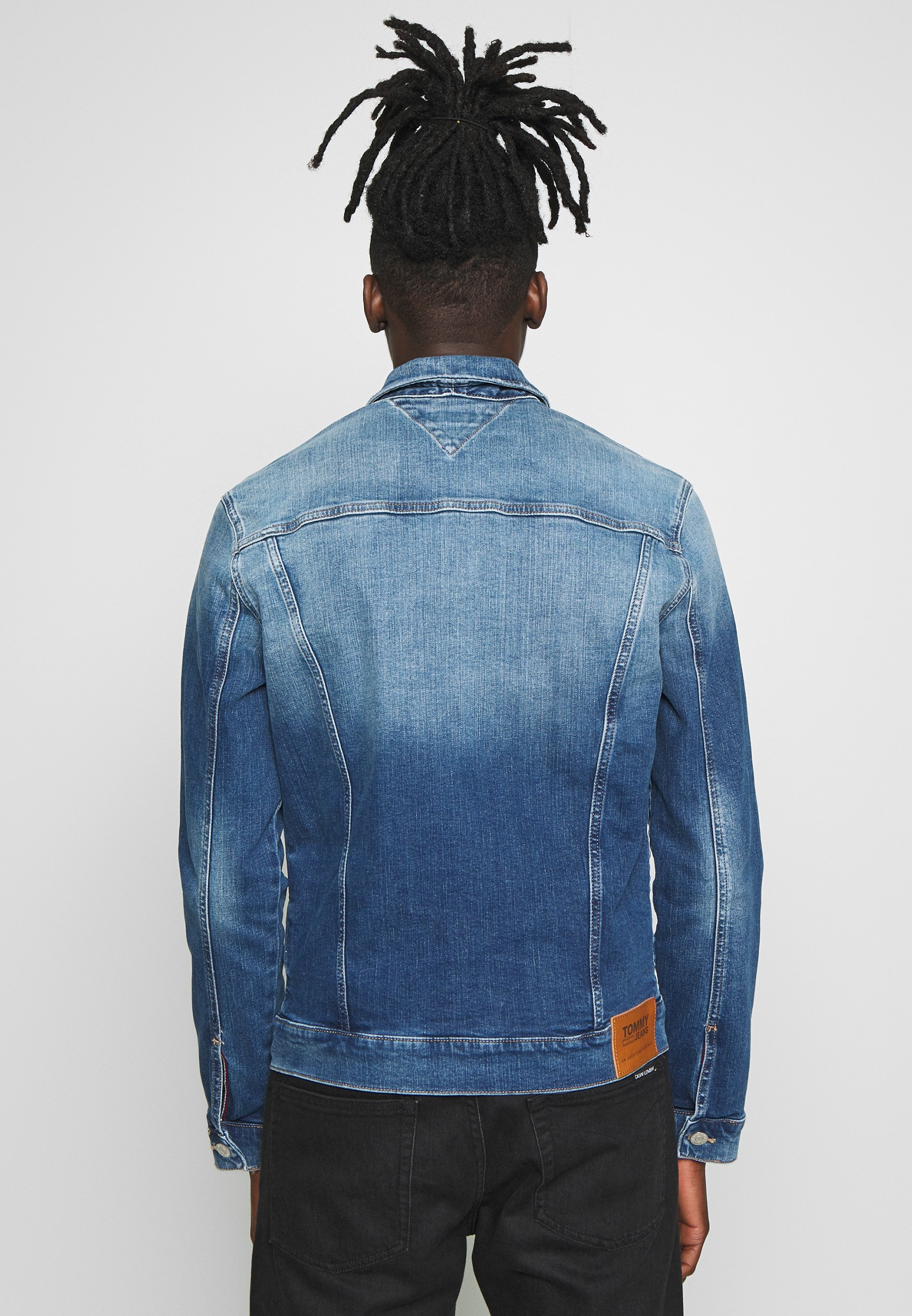 tommy jeans regular trucker jacket