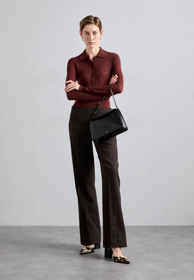 Wandler PENELOPE BAG - Rankinė - black