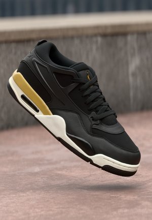 AIR JORDAN 4 - Sportbačiai - black/metallic gold-coloured/sail/team gold-coloured