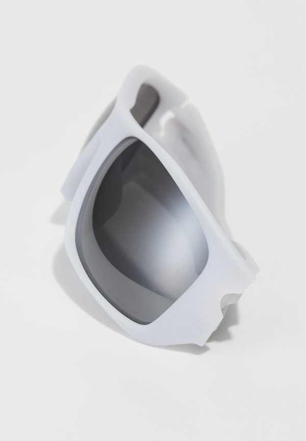 MASSETER UNISEX - Sunglasses - matte vapor3