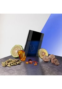 Bruno Banani Fragrance BRUNO BANANI MAGIC MAN EAU DE TOILETTE - Eau de Toilette