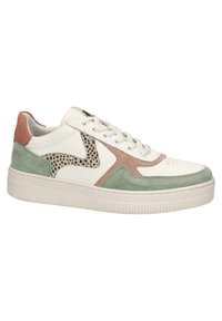 Baskets en cuir blanc avec des accents en daim vert et rose. Design distinctif tacheté sur le côté, matériau texturé, et semelle en caoutchouc blanche.