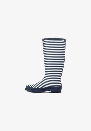 Botte de pluie en caoutchouc haute avec des rayures horizontales bleu marine et blanches et une semelle bleu marine foncé, vue de profil.