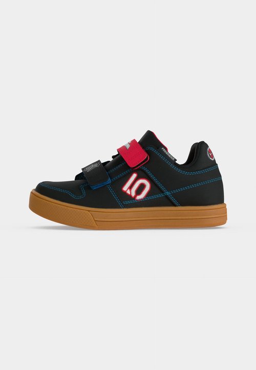 adidas FREERIDER VCS DSN KIDS UNISEX - Hiking shoes - core black/pure ruby/bright blue — foto 2
