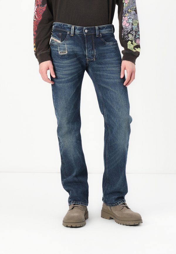 LARKEE - Jeans Straight Leg - 01