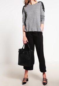 Even&Odd Pullover - mottled grey