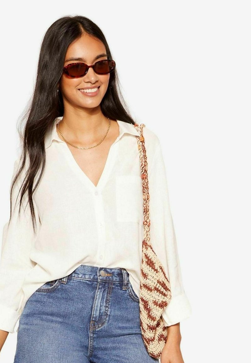 Friends Like These LONG SLEEVE THROUGHWITH- REGULAR FIT - Užsagstoma palaidinė - white