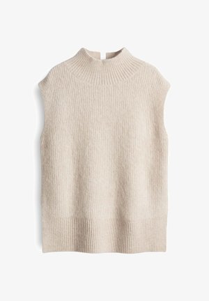 Ärmelloser beiger Strickpullover mit hohem Rippkragen und geripptem Saum auf weißem Hintergrund.